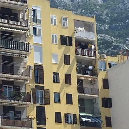 Blue Sky Apartment Makarska
